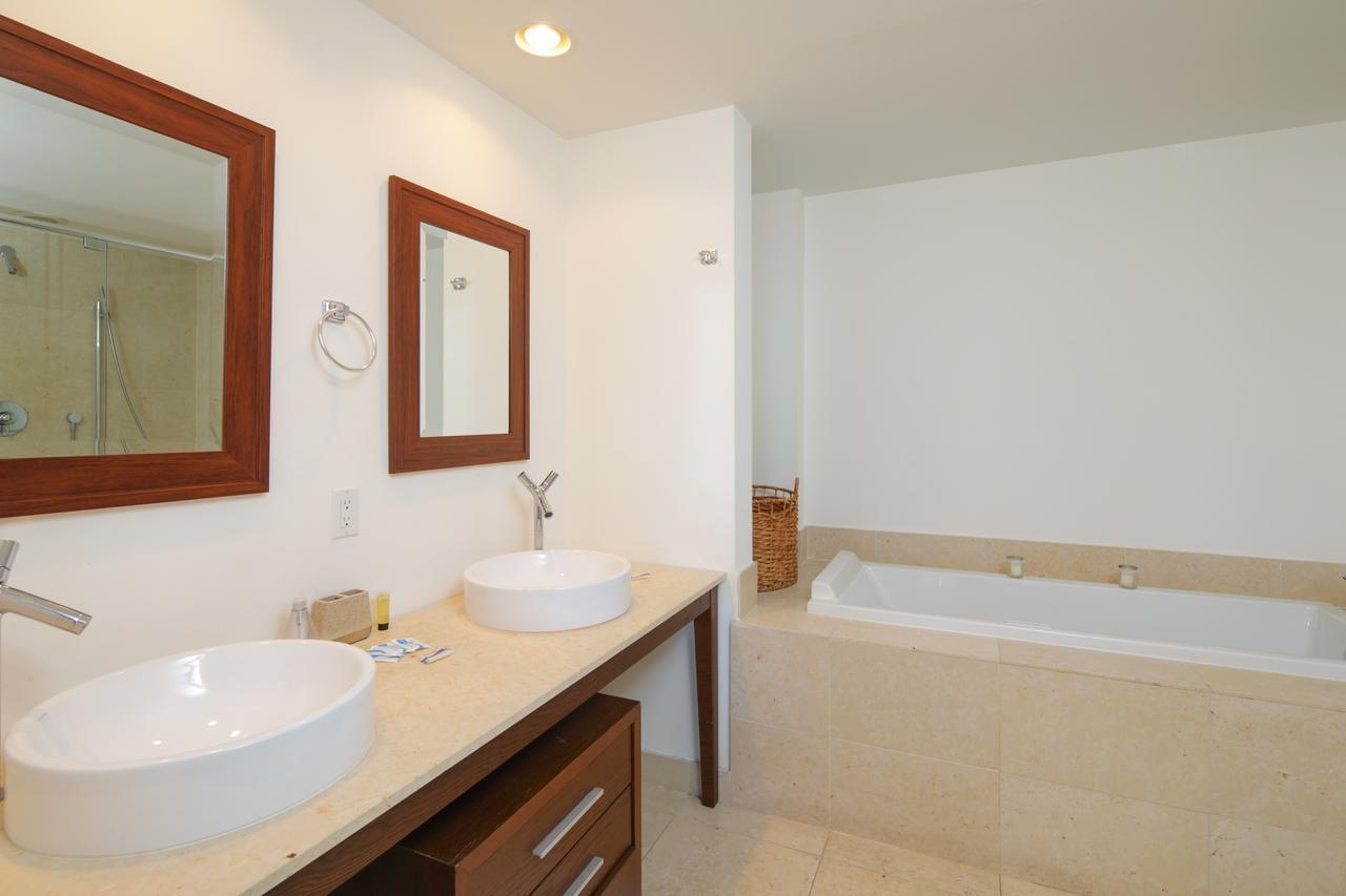Miami Icon Brickel Luxury Condo Exterior photo