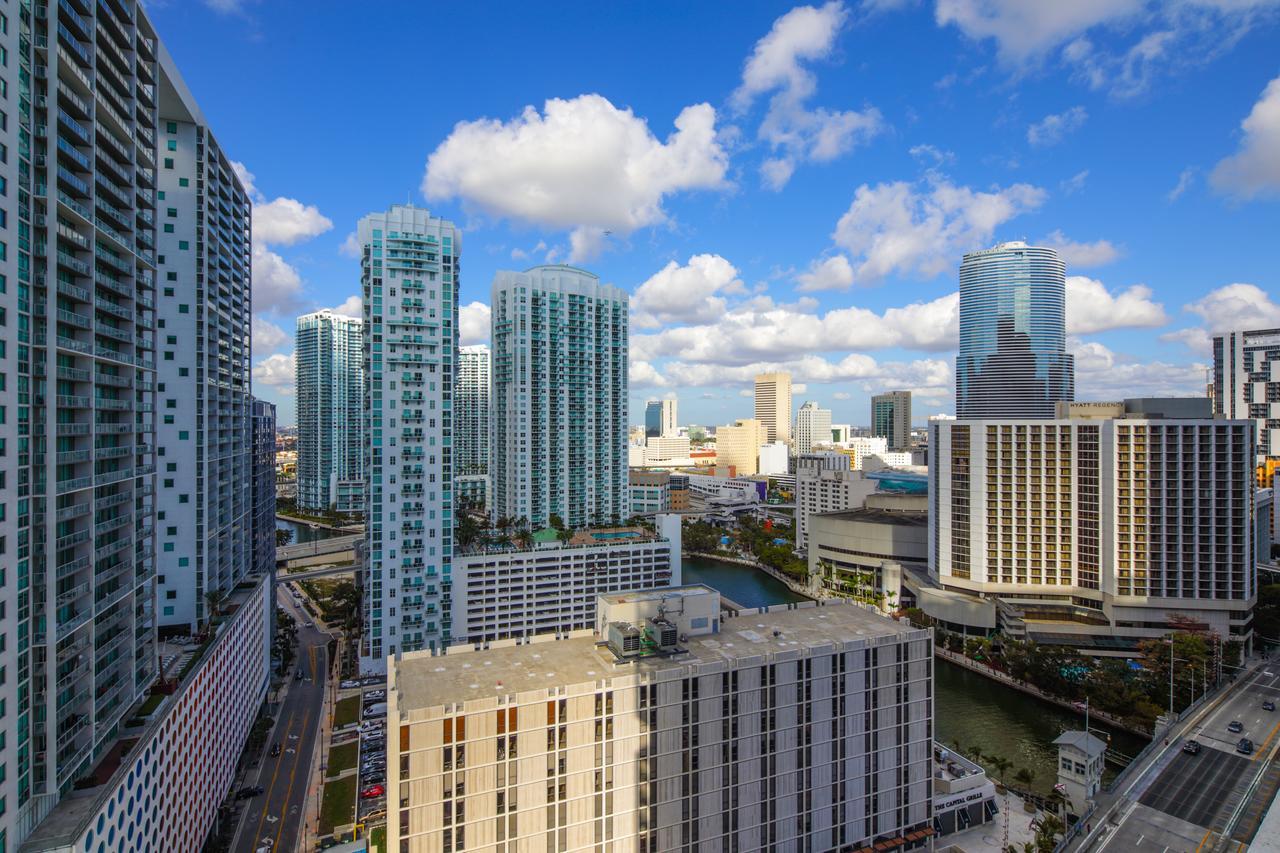 Miami Icon Brickel Luxury Condo Exterior photo